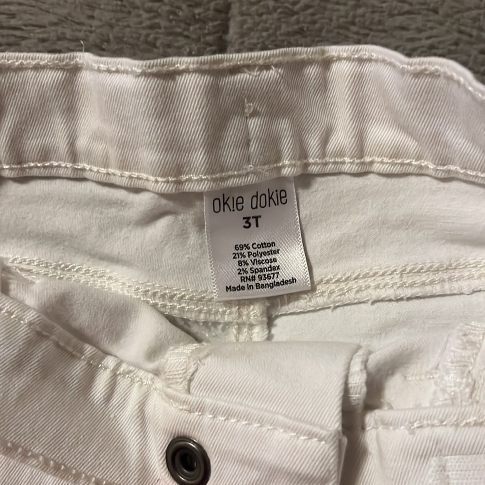 Kids 3t Okie Dokie shorts - Picture 3 of 3